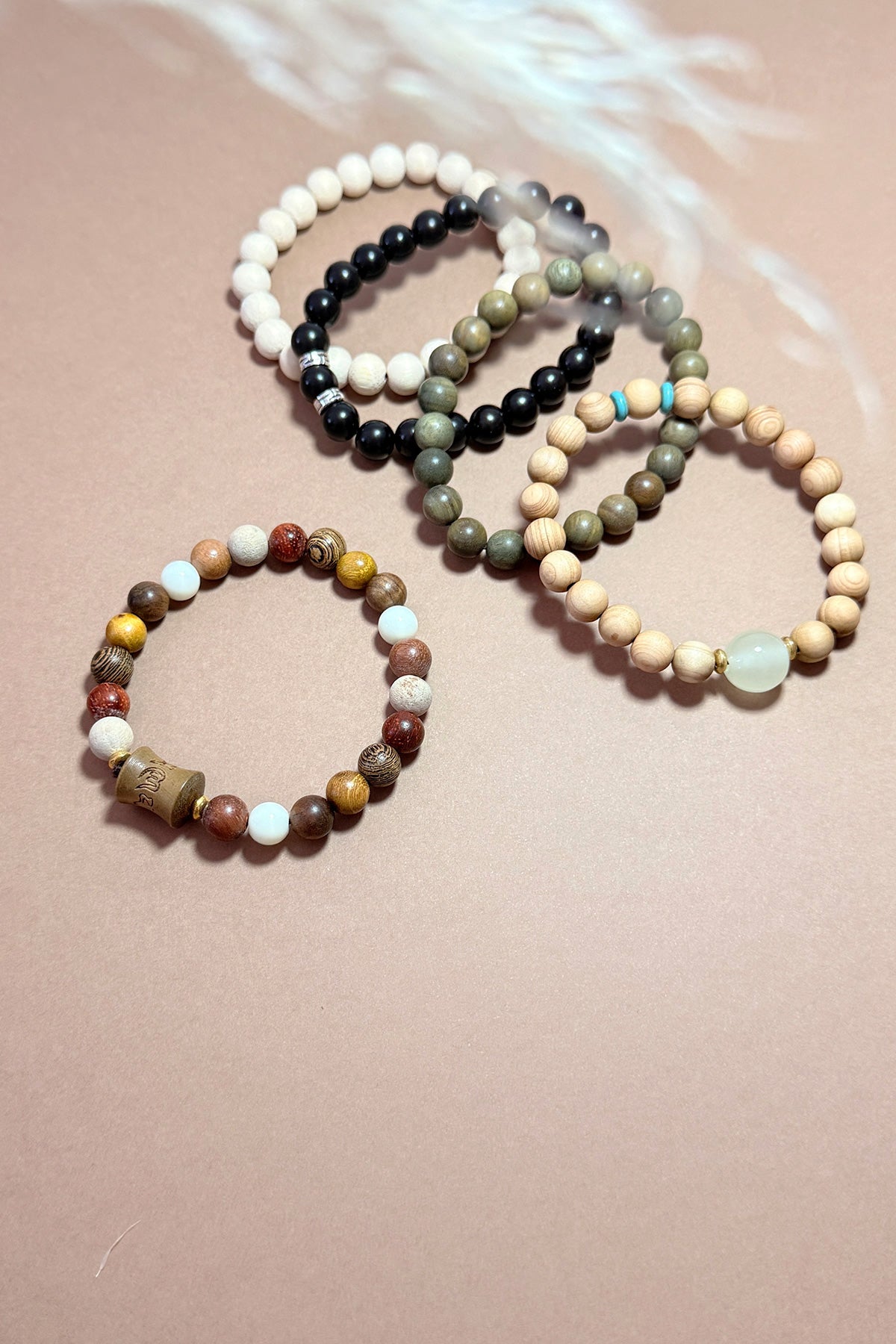 Bracelet en Bois Santal naturelles - HanWen Shop