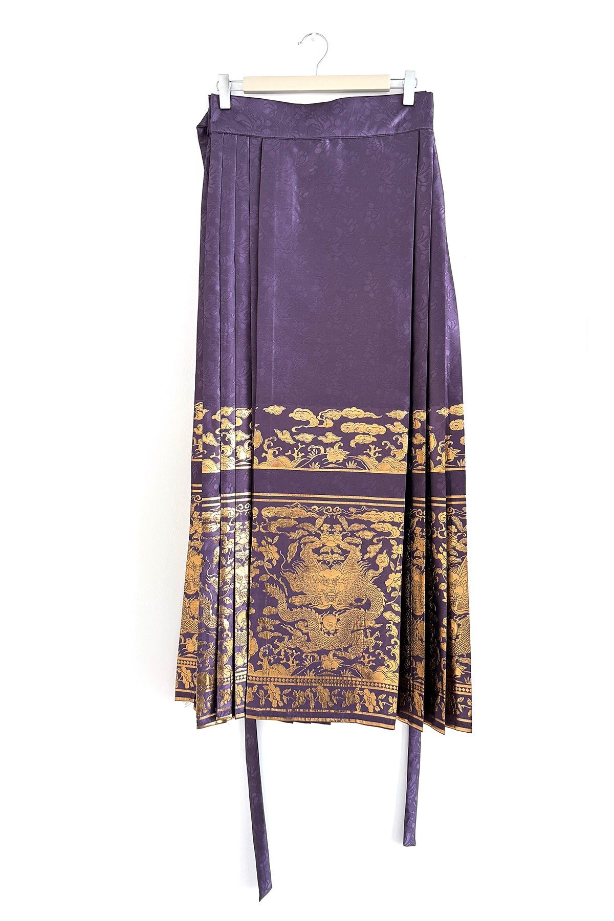 Hanfu de la dynastie Ming 明 - Jupe "MaMian Qun" Brodés dorés du dragon