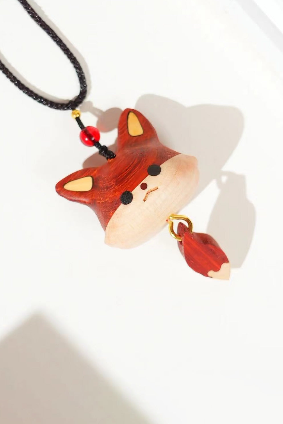 Pendentif de sac en bois sculpté – Petit animal porte-bonheur - HanWen Shop