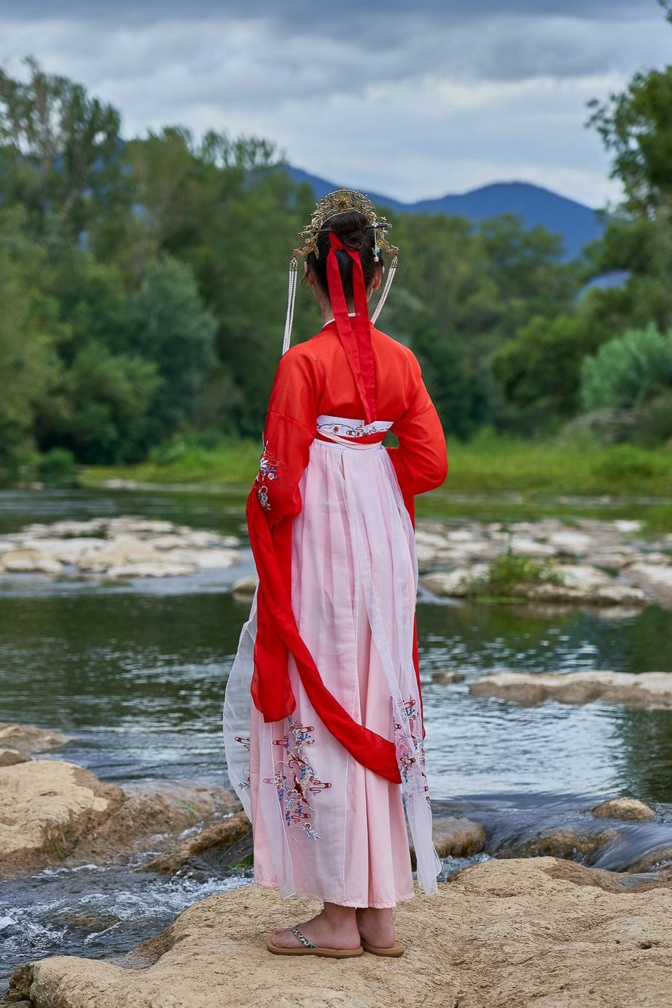 Ensemble Hanfu de la Dynastie Tang 唐 - Robe "Qixiong Ruqun" pivoine et phénix - HanWen Shop