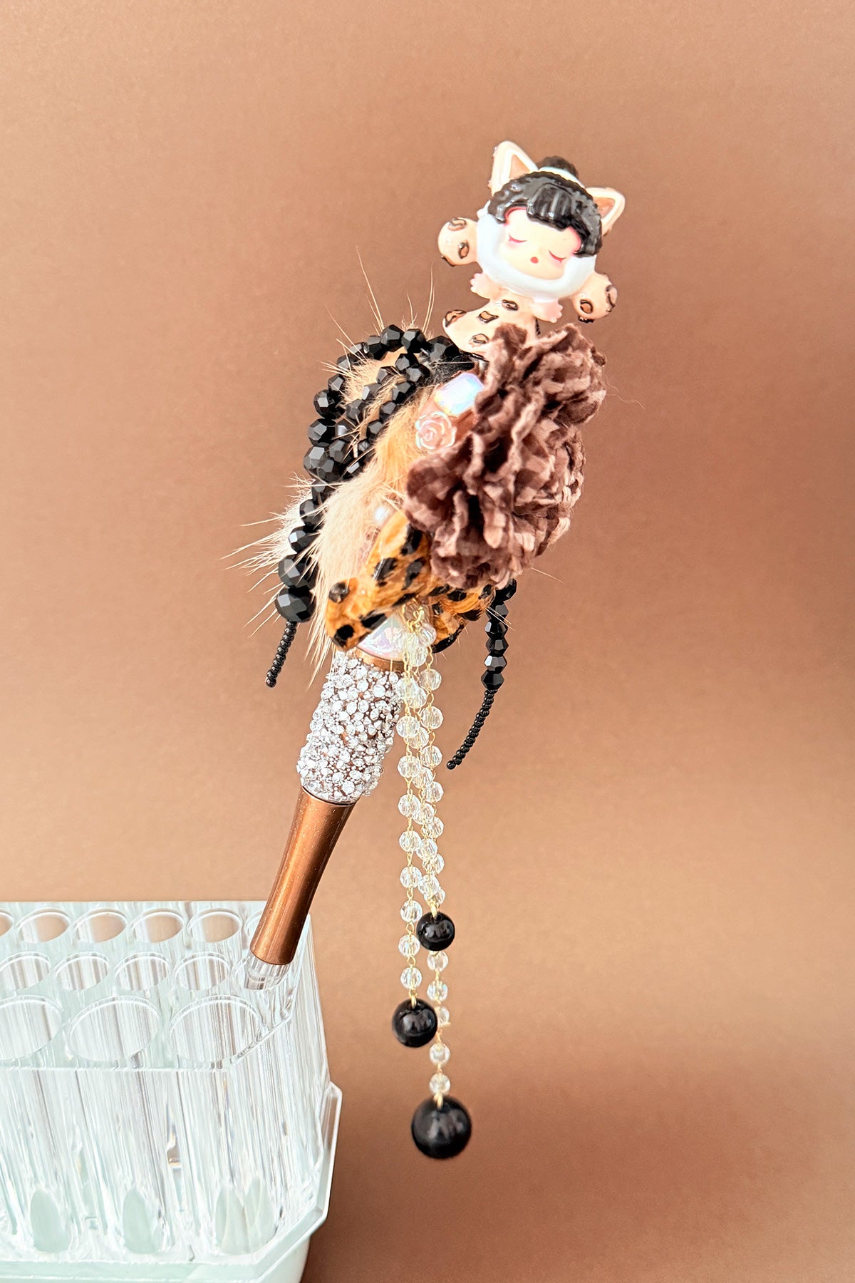 Stylo "POP MART" unique et fait à la main - Fille indomptable - HanWen Shop