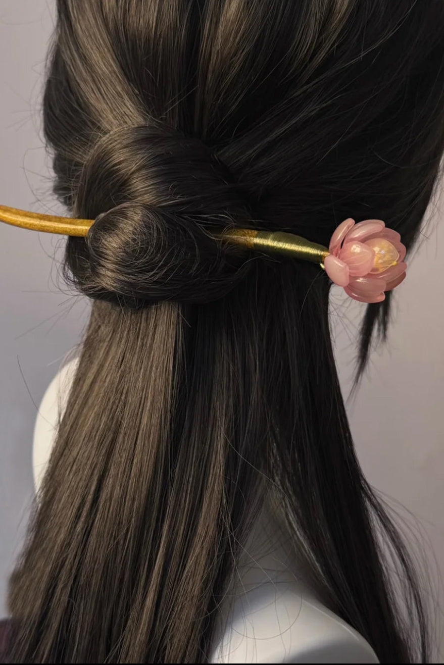 Épingle à cheveux en bois - Série Fleurs d’Orient - HanWen Shop