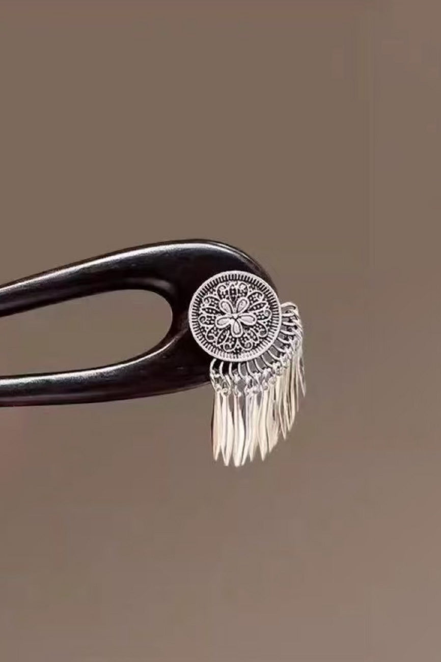 Épingle à cheveux en bois de santal noir - L'ethnie Miao - HanWen Shop