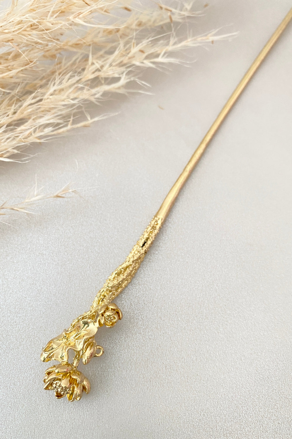 Épingle à cheveux dorée - Les fleurs de douze mois de l'année - HanWen Shop