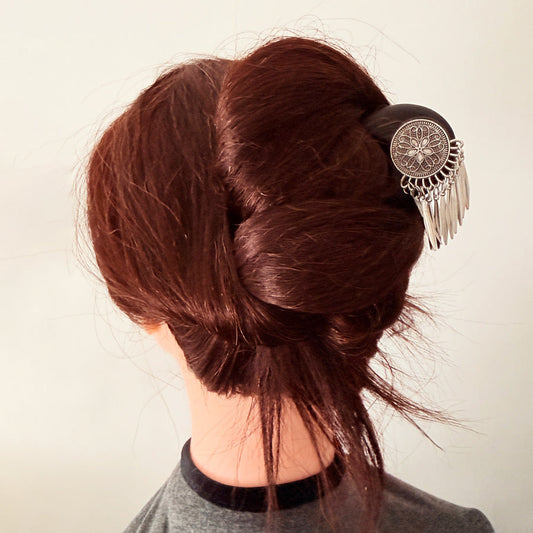 Chignon Bohème : Le Tuto Simple avec l'épingle à cheveux l'ethnie Miao