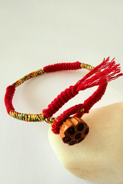 Bracelet rouge porte-bonheur – Perle en bois au choix - HanWen Shop