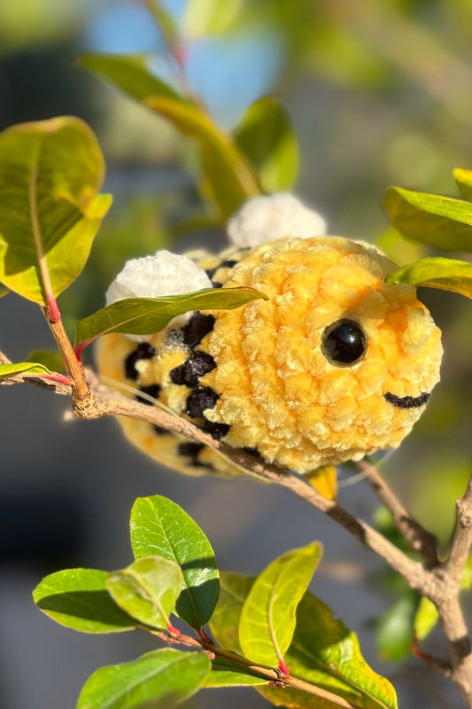 Crochet fait à la main - ⁠Abeille -HanWen Shop