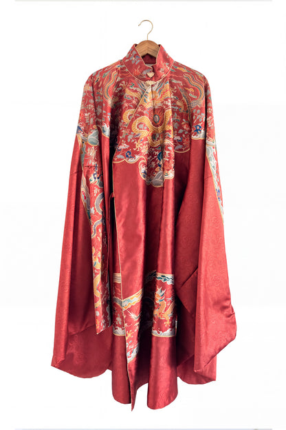 Hanfu veste longue rouge impérial brocart doré de Ming avec sous-vêtement ivoire - HanWen Shop