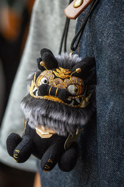 Pendentif d'Art en Broderie fait main – Kirin Impérial - HanWen Shop