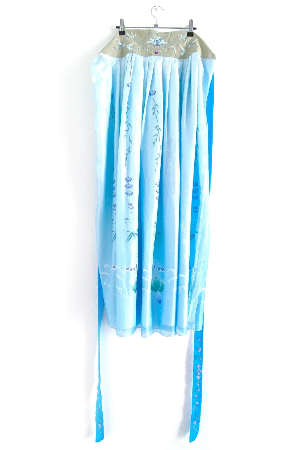 Robe Hanfu "Qixiong Ruqun" de la Dynastie Tang 唐 - Lotus Bleu - HanWen Shop
