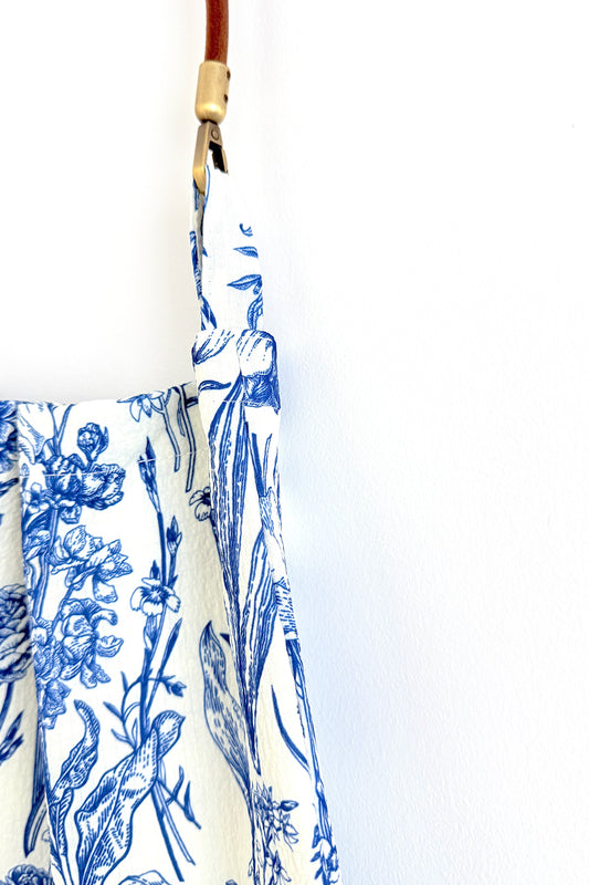 Sac Tissu Fait Main – Motif Fleurs Porcelaine Bleue - HanWen Shop