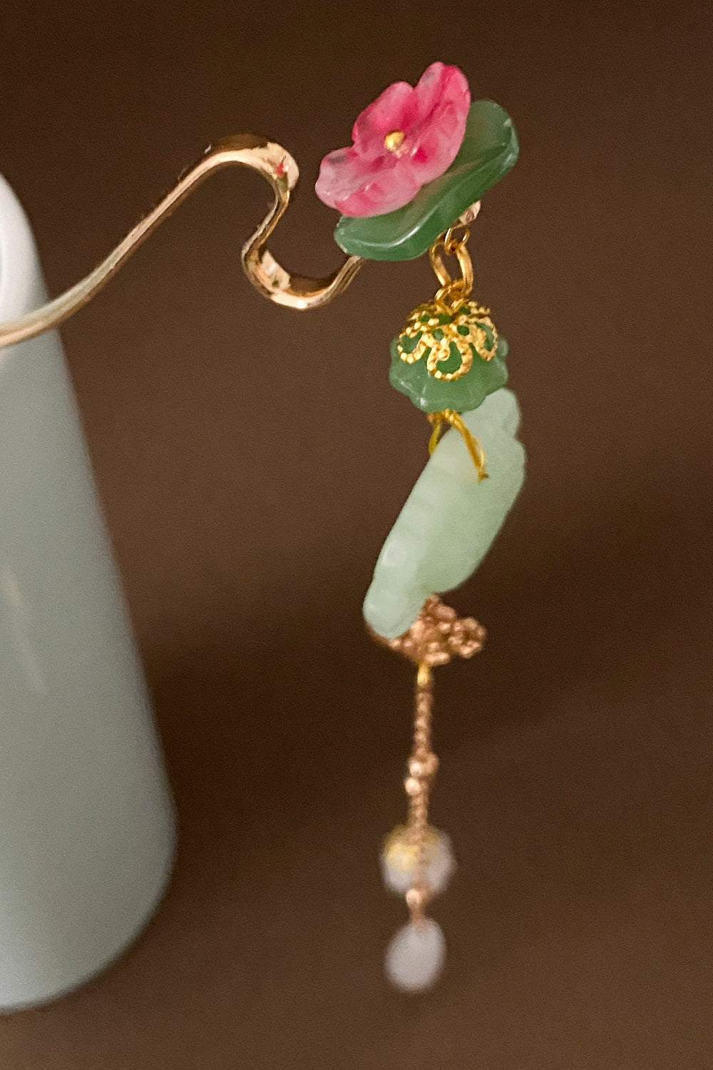 Épingle à cheveux en forme incurvée de l'atelier de HanWen - Lotus émergeant des nuages - HanWen Shop