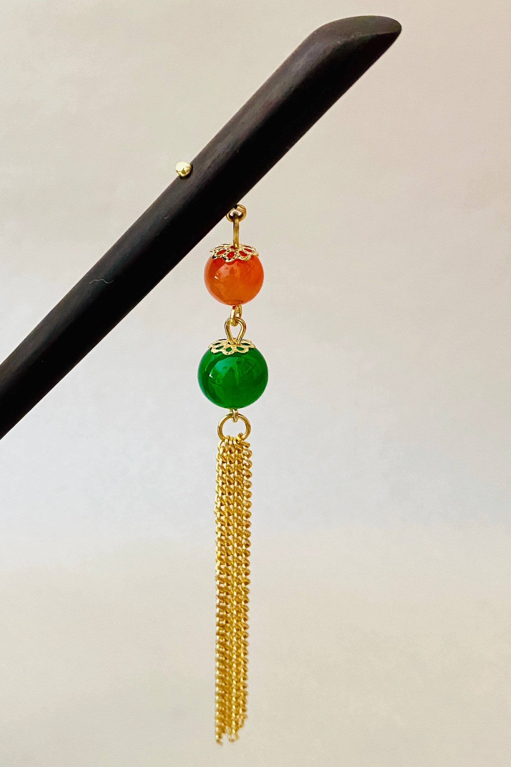 Épingle à cheveux en bois de style chinois rétro avec pendentif des perles - HanWen Shop
