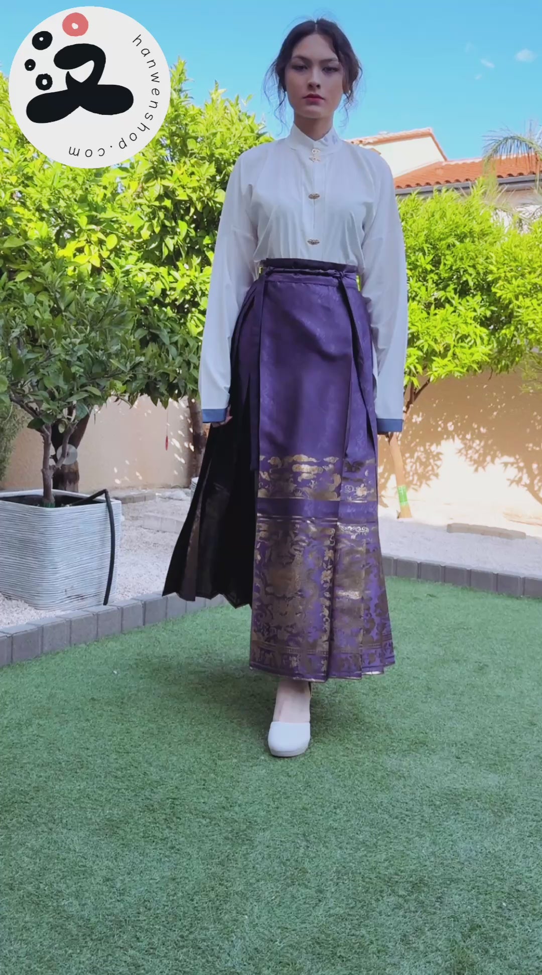 Hanfu de la dynastie Ming 明 - Jupe "MaMian Qun" Brodés dorés du dragon